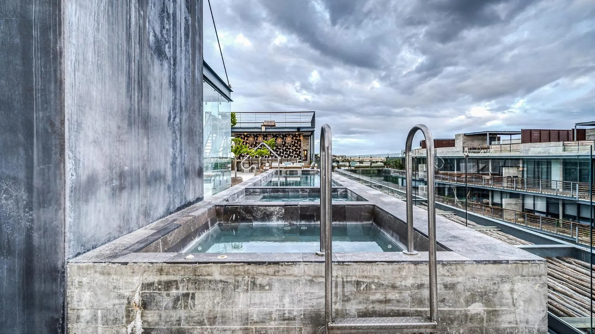 Waterworld 2Br On Cenote Pools And Gym Beach Club Tulum 0*,