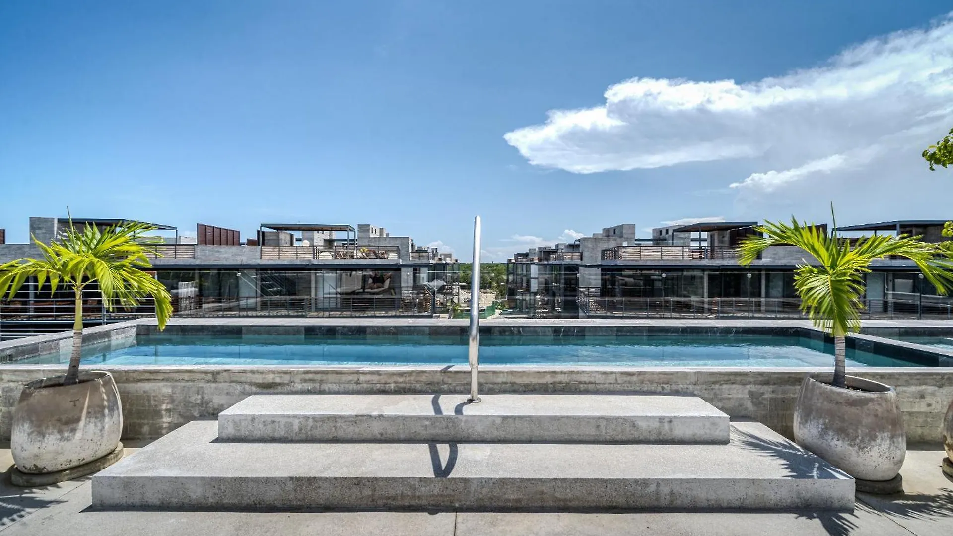 Waterworld 2Br On Cenote Pools And Gym Beach Club Tulum Apartment
