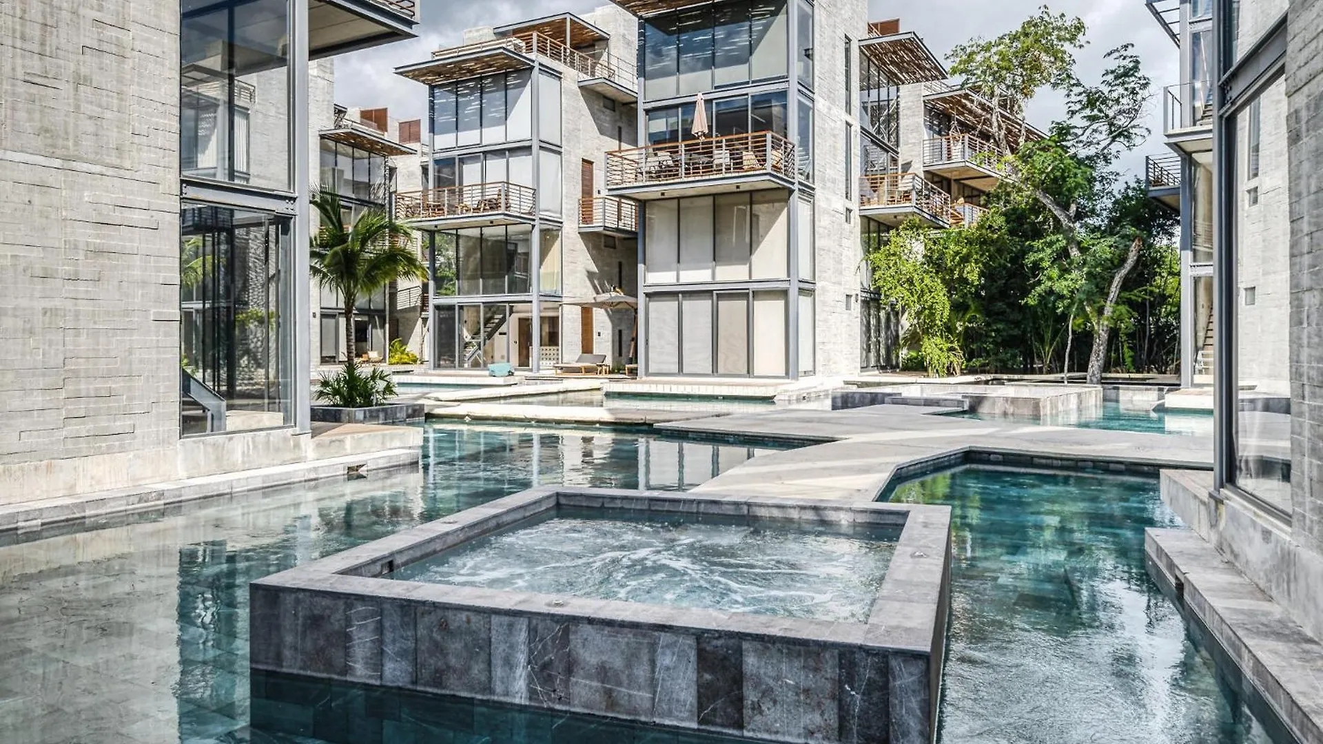 Waterworld 2Br On Cenote Pools And Gym Beach Club Tulum